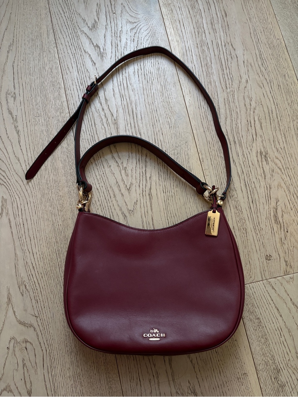 Coach burgundy leather bag - Picture 3 of 5